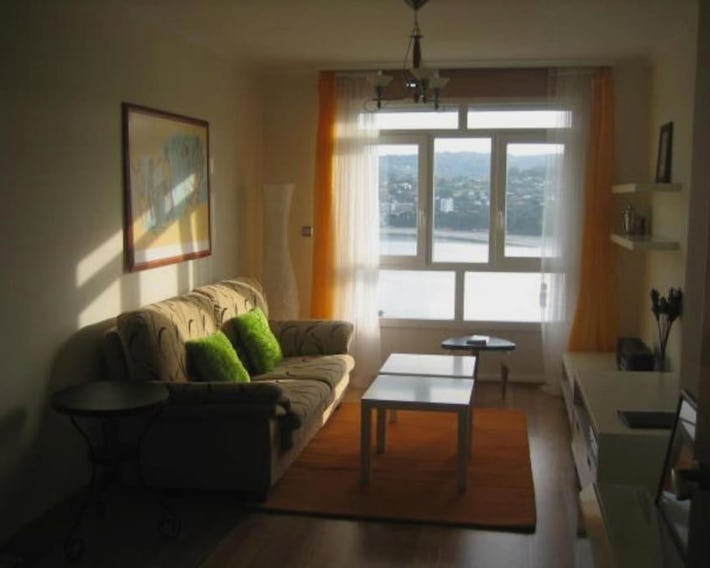 Precioso apartamento con excelentes vistas al mar