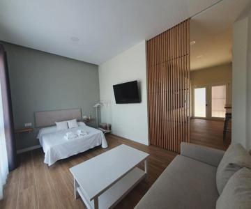 REDONDELA APARTMENTS - Bedroom, Bathroom & Kitchen