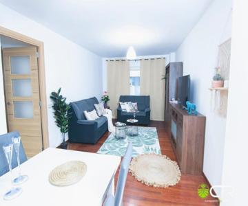 LARGE COMPLETE APARTMENT, In The Center With Balcony
