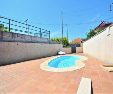Apartamento Con Piscina Próximo A Sanxenxo