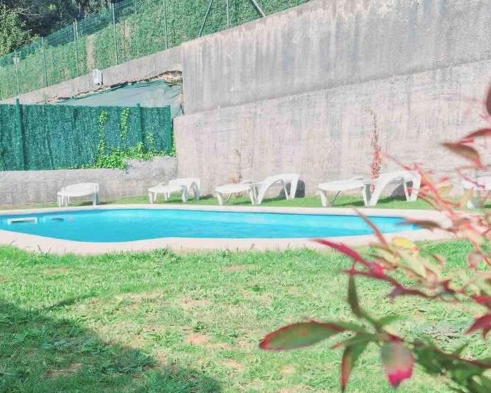 Villa Lucerna, villa con piscina en Pantín