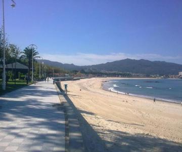 Piso Enfrente A La Playa De Samil 55 2 I
