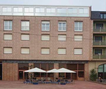 HOTEL LAGO