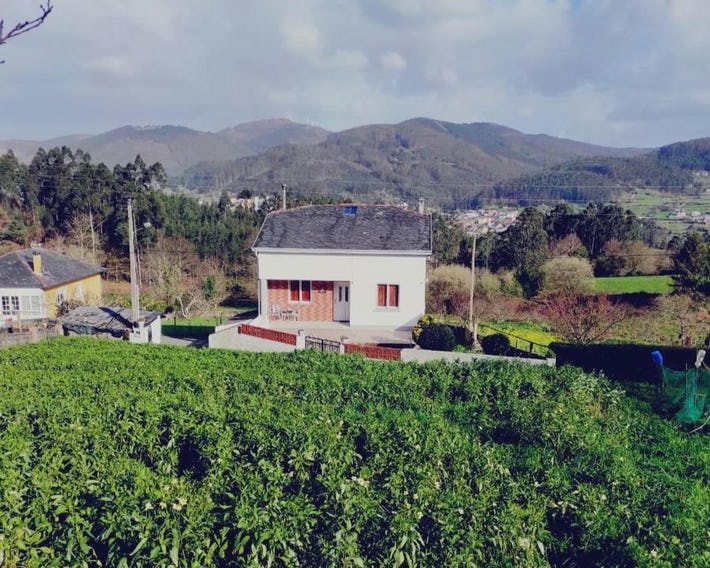 Casa familiar con finca privada (Orolterra)