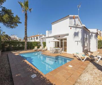 Marina 3 Bedroom Villa, Cala Blanca