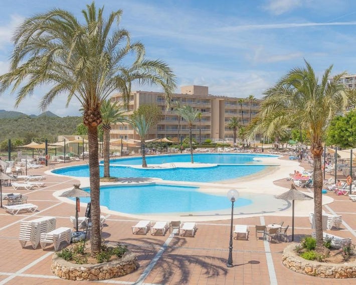 Hotel Club Cala Romani