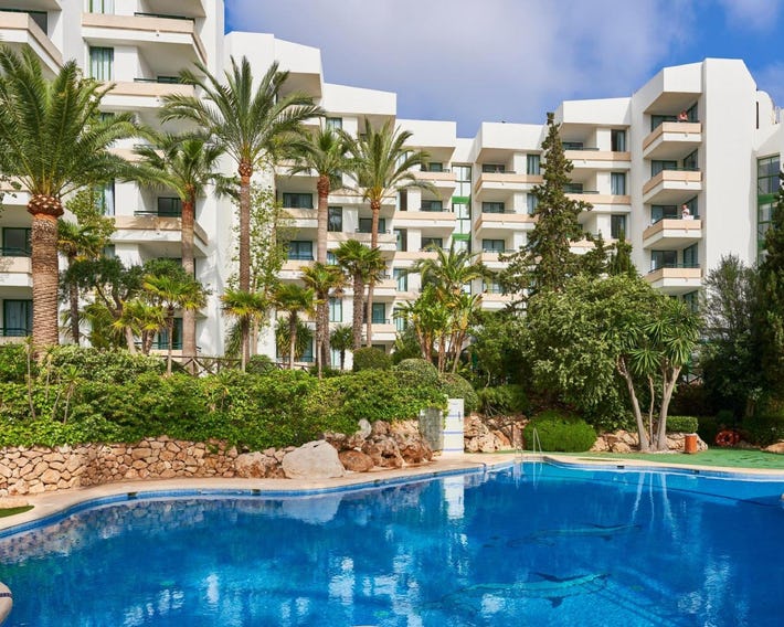 Globales Nova Apartments