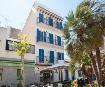 Louty Casa Esteva