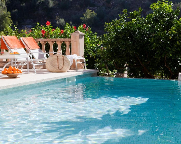 Fornalutx Petit Hotel - Bed & Breakfast