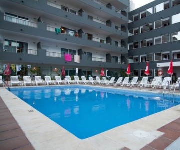 El Puerto Apartamentos