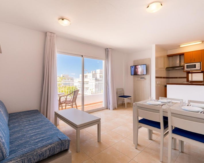 Avenida - MC Apartments Ibiza