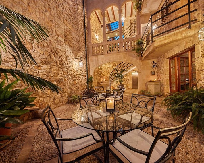 Cas Comte Petit Hotel & Spa