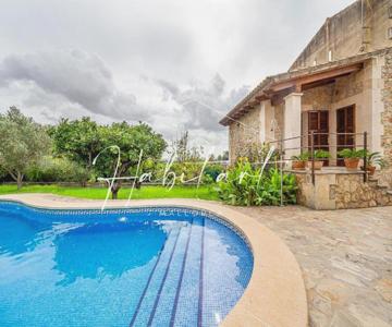Villa Buger Con Piscina Privada