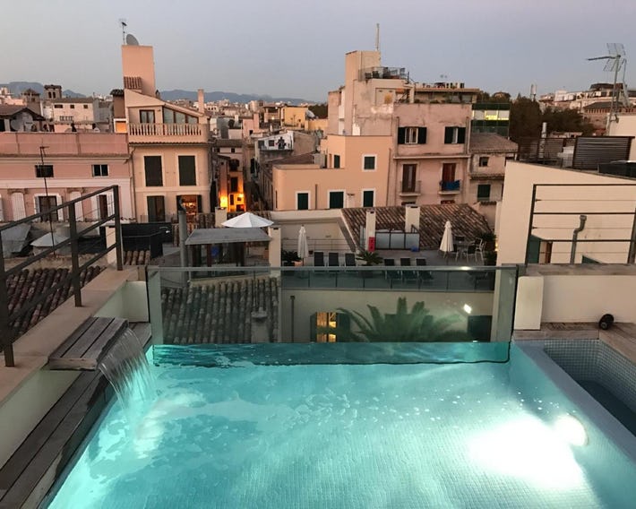 Petit Palace Hotel Tres