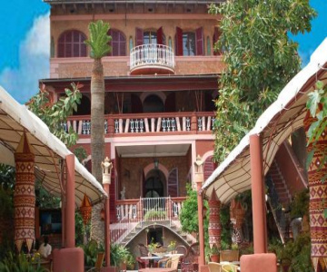Hostal Corona