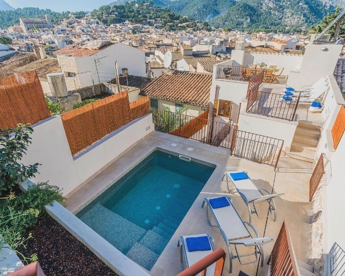 Townhouse Can Coa by SunVillas Mallorca
