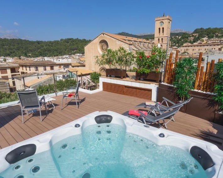 Juma Historic Hotel