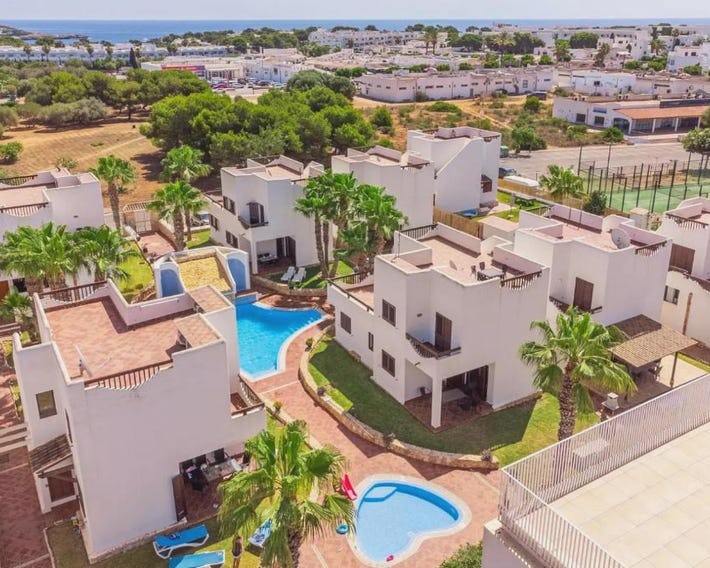 LA PERLA DE CALA DOR