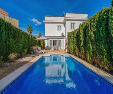 Traumhafte Villa Marisol für 8 Gäste am Meer
