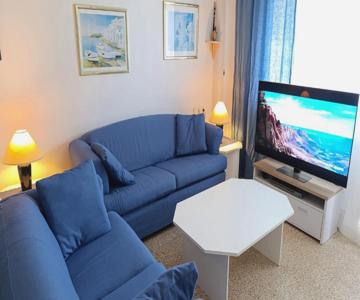 Mountain View Apartment In Port Alcudia
