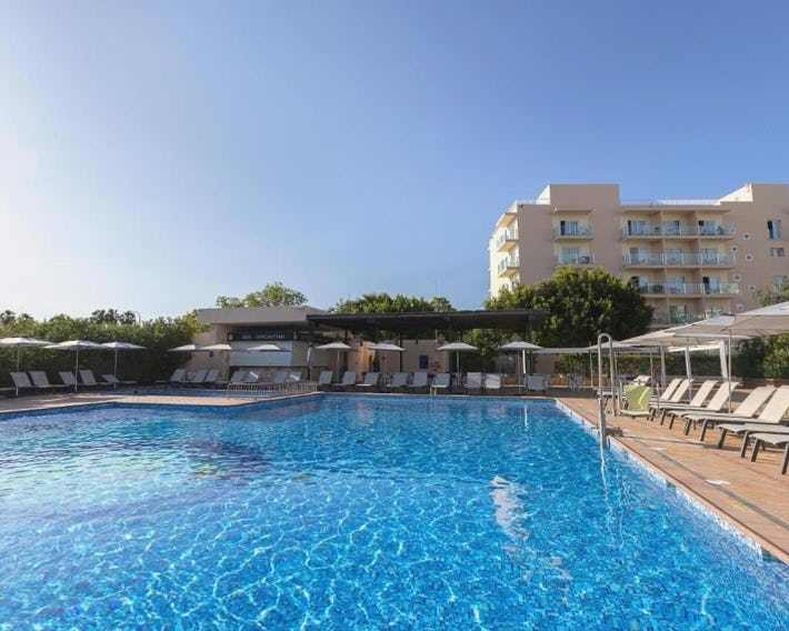 Invisa Hotel Es Pla - Adults Only