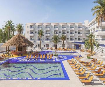 Coral Star Apartments