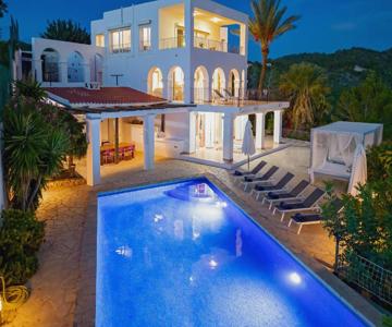 Villa Near San Antonio
