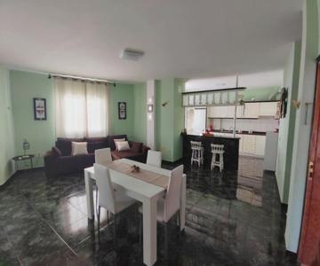 Cheyma Home 3o: Amplio apartamento en Alcalá