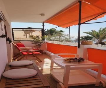 TMS Veramar2, Seafront, AC, Pool & Parking