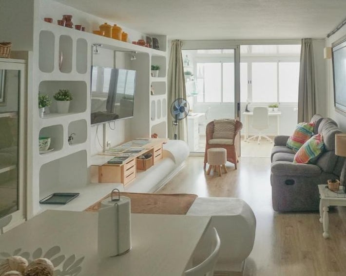 Apartamento1 dormitorio, vistas al mar, piscinas naturales a 3 minutos, wifi 600mb