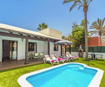Villa Oasis by Villa Plus