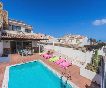 Villa Sirena by Villa Plus