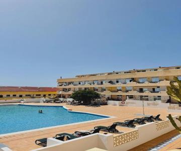 Ocean Montain Pool View Apartment in Playa Paraiso