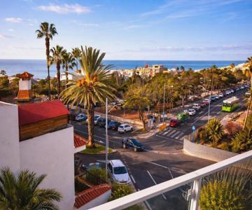 Costa Adeje Apartment, Sea View, 2 Bathrooms, Near Siam Park