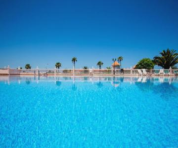 Superior Del Duque Ocean View 2 Bedroom Apartment