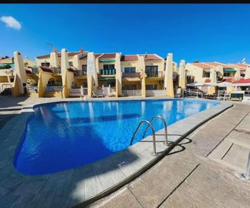 Mareverde Apartment Pool View