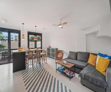Casa Papaya