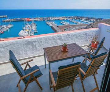 Casa balcón al mar