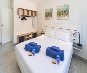 Mara 1 Playa del Burrero junto al mar wifi gratis By Canarias Prime Homes