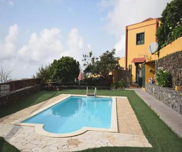 Cave House in Tenerife with Pool and Beach