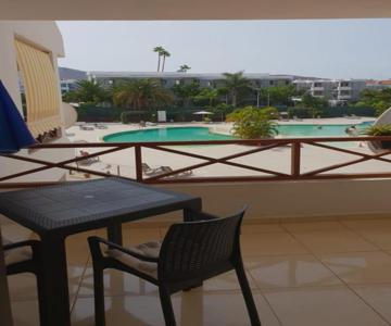Large Studio Apartment With Lovely Terrace And Wifi