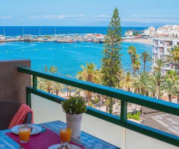Fantastic studio beach front