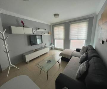 Piso familiar 2 dorm. Cocina