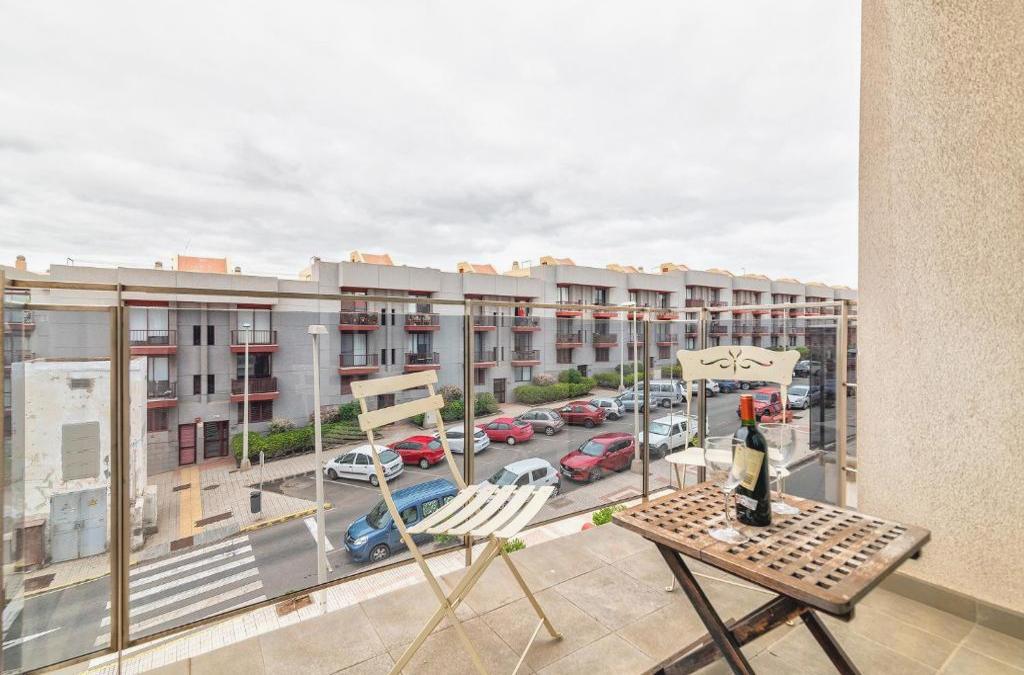 Comfortable Apartment with Terrace