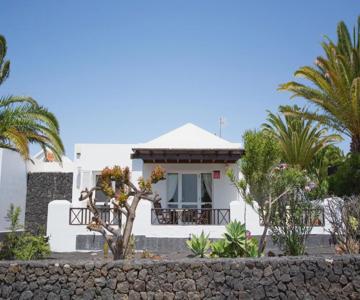 Villa Isa sea views