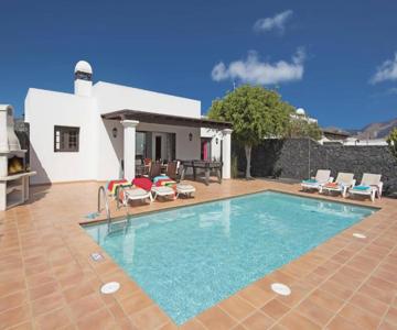 Villa Flamingo by Villa Plus