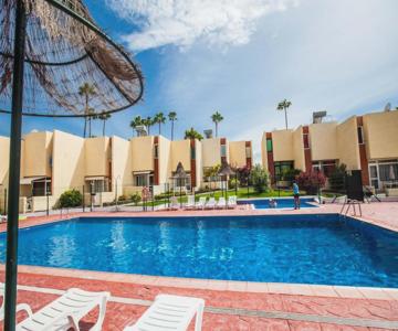 Cortijo Sunny Duplex With Heated Pool & Terrace in Playa de las Americas