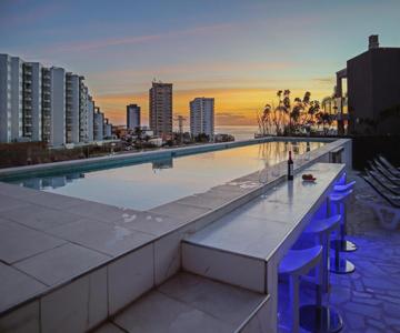 Nirvana - Luxury Villa With Heated Pool