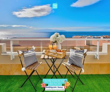 Townhouse Beach House - Relax, panoramic sea view and pool area