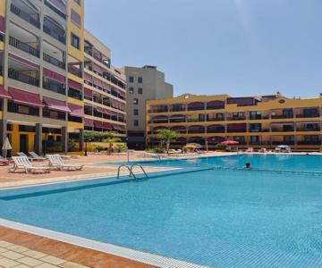 Govimar Terrace & Pool - Parking